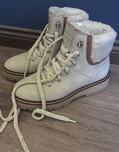38 Beden Tommy Hilfiger 38 numara bot