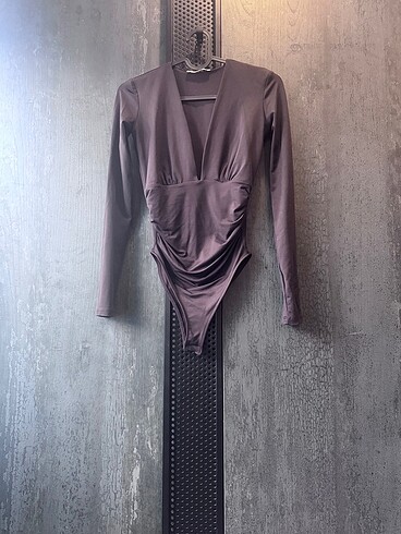 Zara derin v yaka body