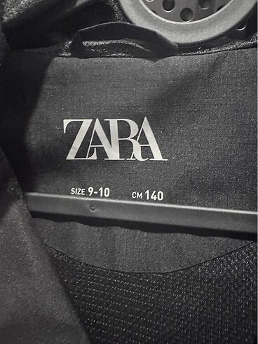 Zara Zara erkek çocuk 9-10 yaş yağmurluk