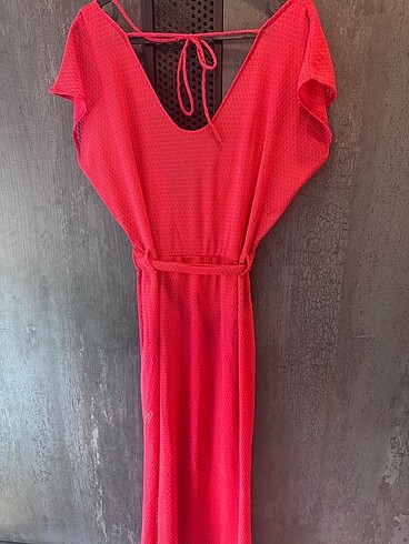 Uzun kırmızı plaj elbisesi - Görsel 5