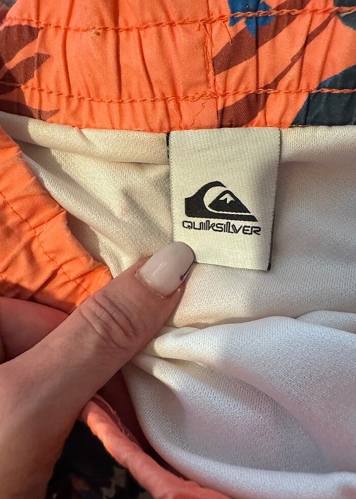 Quiksilver erkek çocuk deniz şortu - Görsel 4