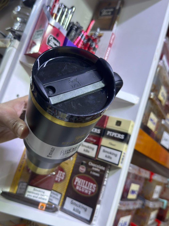 Stanley Parlak Altın Renkli Termos Bardak - Görsel 4