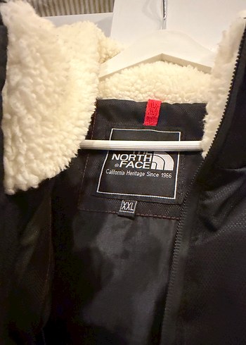 The North Face Erkek Beyaz Kürklü Mont - Görsel 10