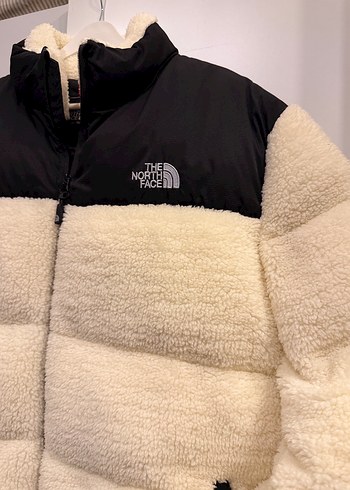 The North Face Erkek Beyaz Kürklü Mont - Görsel 2