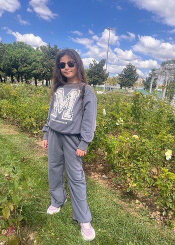 ZARA Mickey Mouse Kız Eşofman Takımı - Görsel 2