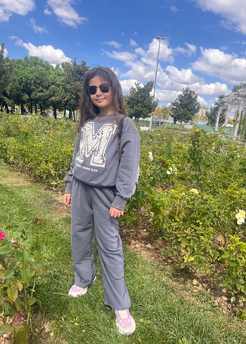 ZARA Mickey Mouse Kız Eşofman Takımı - Görsel 3