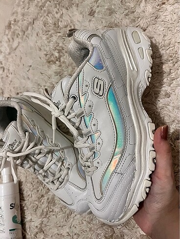 38,5 Beden beyaz Renk Orjinal skechers 38.5 numara
