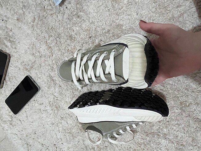 Sıfır kalın yüksek taban converse