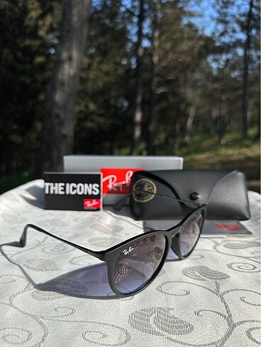 Ray Ban RAY-BAN RB4171 ERIKA 6228G UNISEX