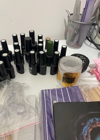 Çok Renkli Manikür ve Pedikür Seti - Görsel 11