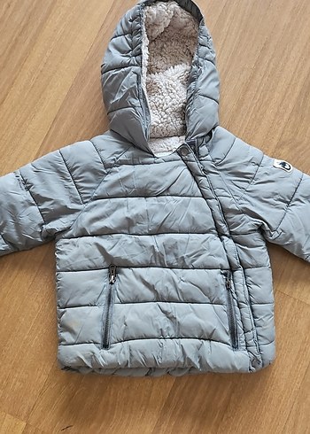 Zara Gri Kapüşonlu Erkek Çocuk Montu
