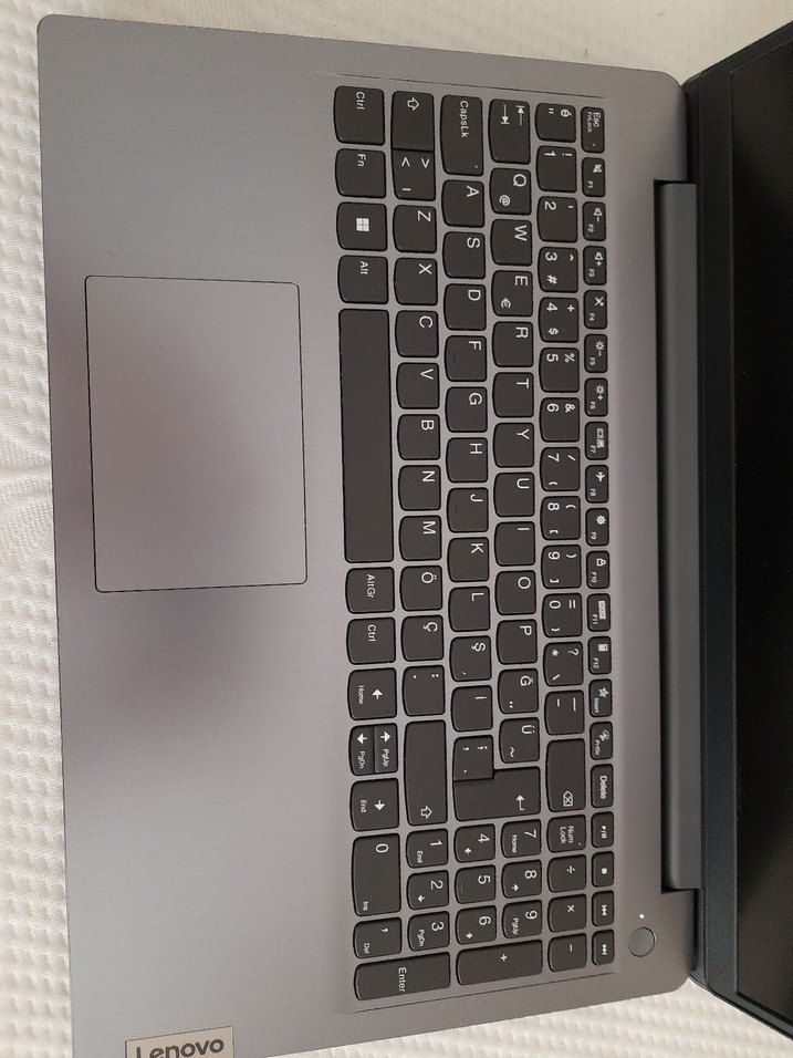 Lenovo Az Kullanılmış Dizüstü Bilgisayar - Görsel 3