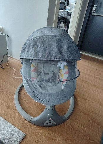 Gri Bebek Ana Kucağı ve Salıncak - Görsel 3