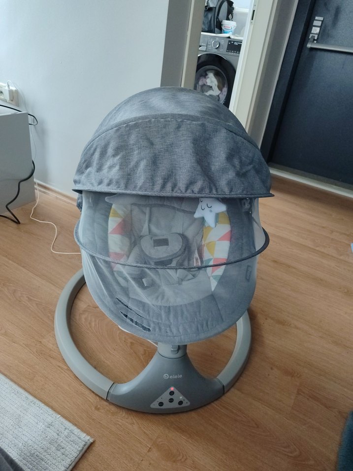 Gri Bebek Ana Kucağı ve Salıncak - Görsel 3