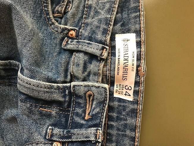 34 Beden stradivarius jean