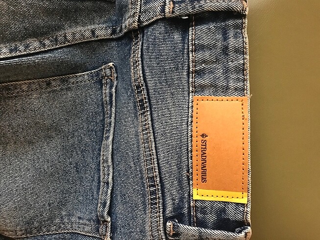 34 Beden lacivert Renk stradivarius jean