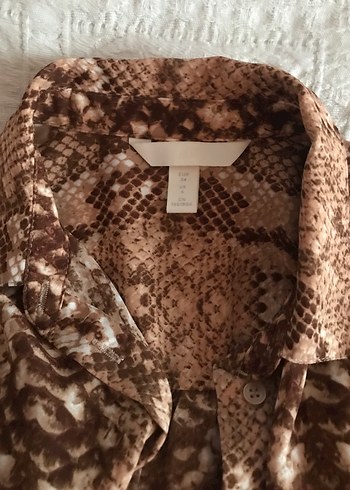 Yılan Desenli Kahverengi Kadın Gömlek - Görsel 2