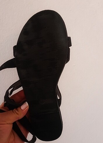 H&M Siyah Süet Sandalet 