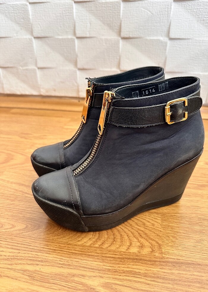 Dolgu topuk yarım bot - Görsel 2