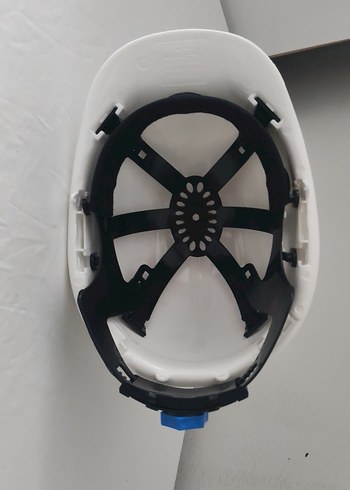 Beyaz Plastik Motosiklet Kaskı - Görsel 11