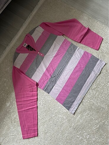 Diğer Çizgili Pembe Pijama Takımı