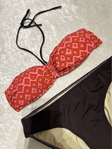 Diğer Desenli hiç kullanılmamış bikini takımı