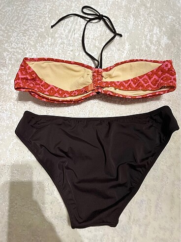 l Beden Desenli hiç kullanılmamış bikini takımı