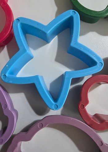 Renkli Plastik Kalıpları Seti - Görsel 3