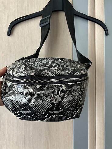 Yılan derisi çanta - Görsel 2