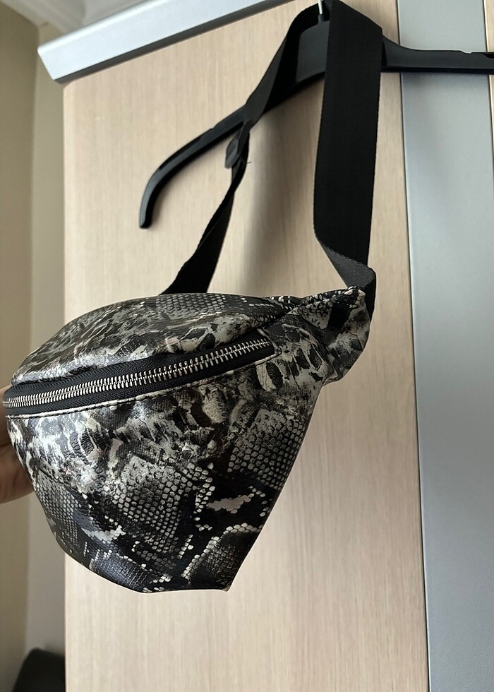 Yılan derisi çanta - Görsel 3