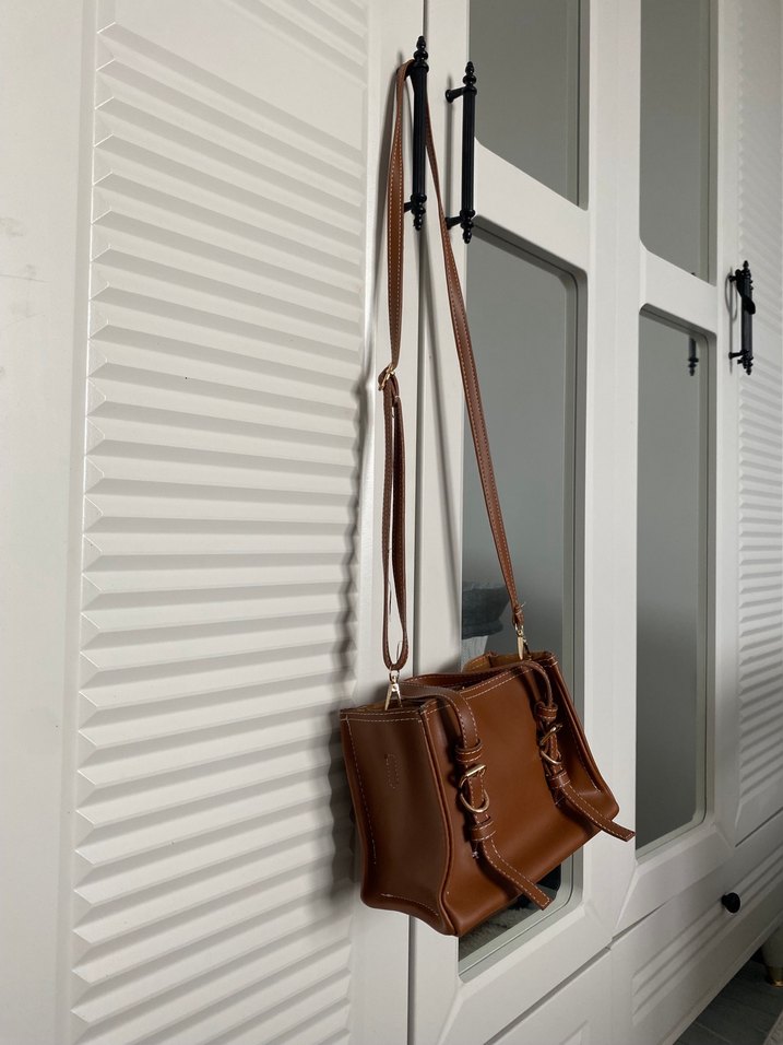 Tokalı Kahverengi Deri Kadın Çanta - Görsel 2