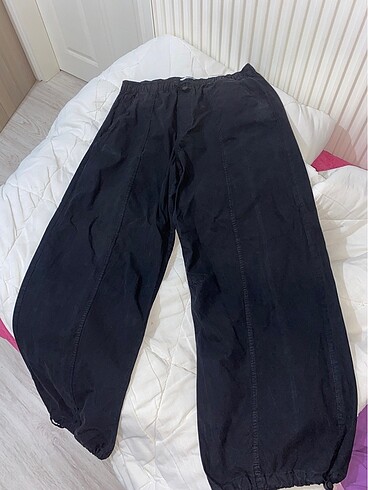 zara paraşüt pantolon