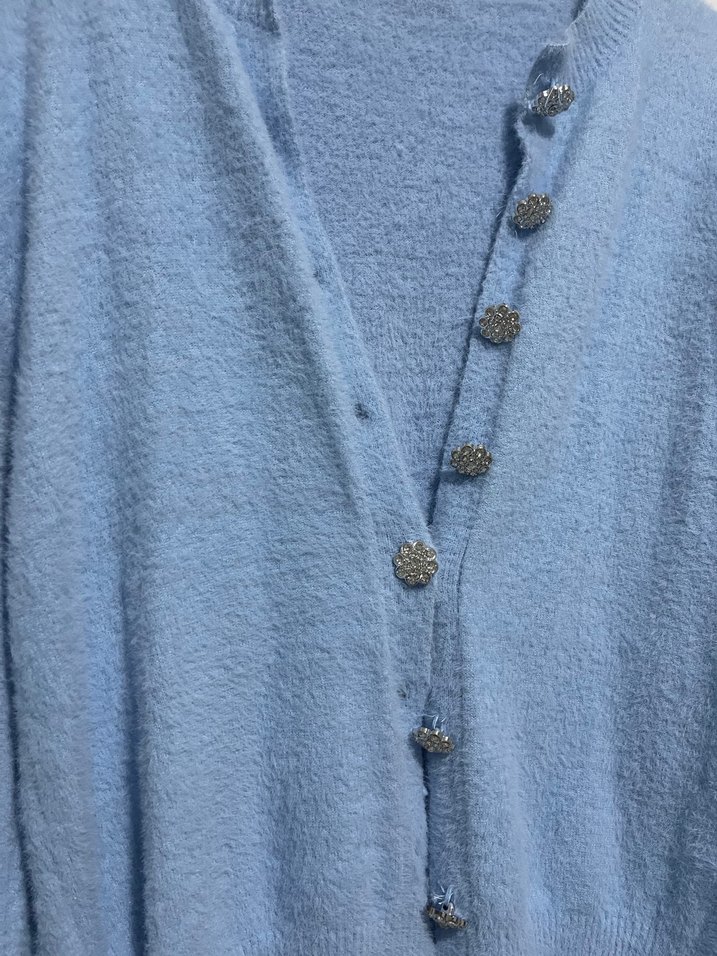 Mavi Düğmeli Kadın Hırka - Görsel 2