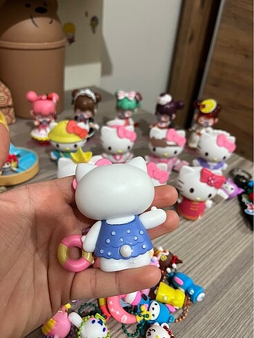  Hello Kitty Figür
