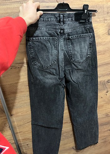 Gri Bol Kesim Midi Boy Kadın Jean - Görsel 4