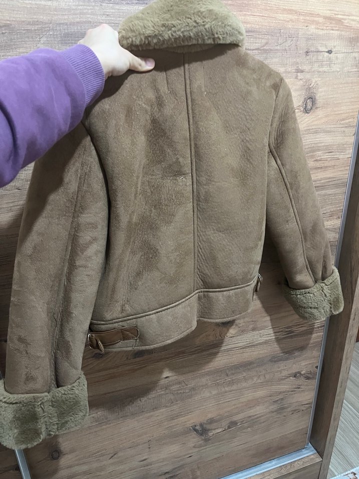 Kürk Detaylı Süet Kadın Kısa Ceket - Görsel 4