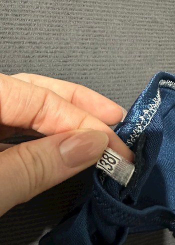 Mavi Elastik Askılı Kadın Bikini Üstü - Görsel 4