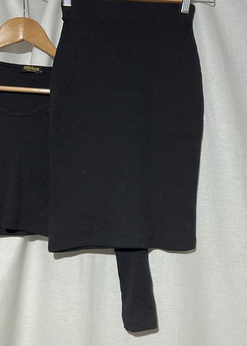 Siyah Bluz Etek Fitilli Triko Takım - Görsel 3