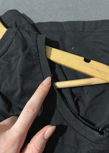 Siyah Kolsuz Crop Bluz - Görsel 2