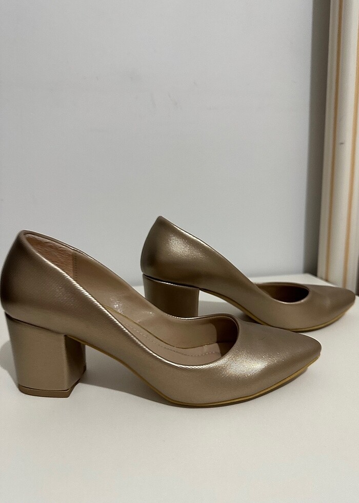 Altın kalın topuklu stiletto - Görsel 4