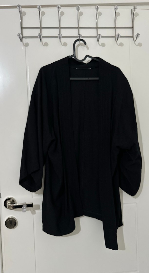 Siyah Midi Uzun Kol Bol Kesim Keten Kimono - Görsel 3