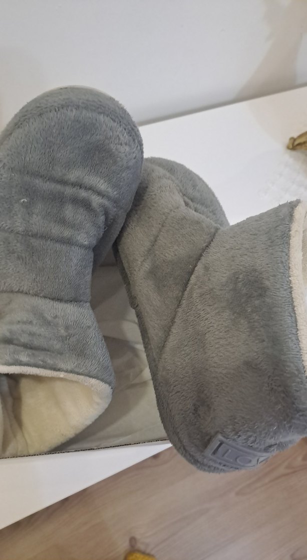 Düğmeli Gri bayan Ev Botu - Görsel 3