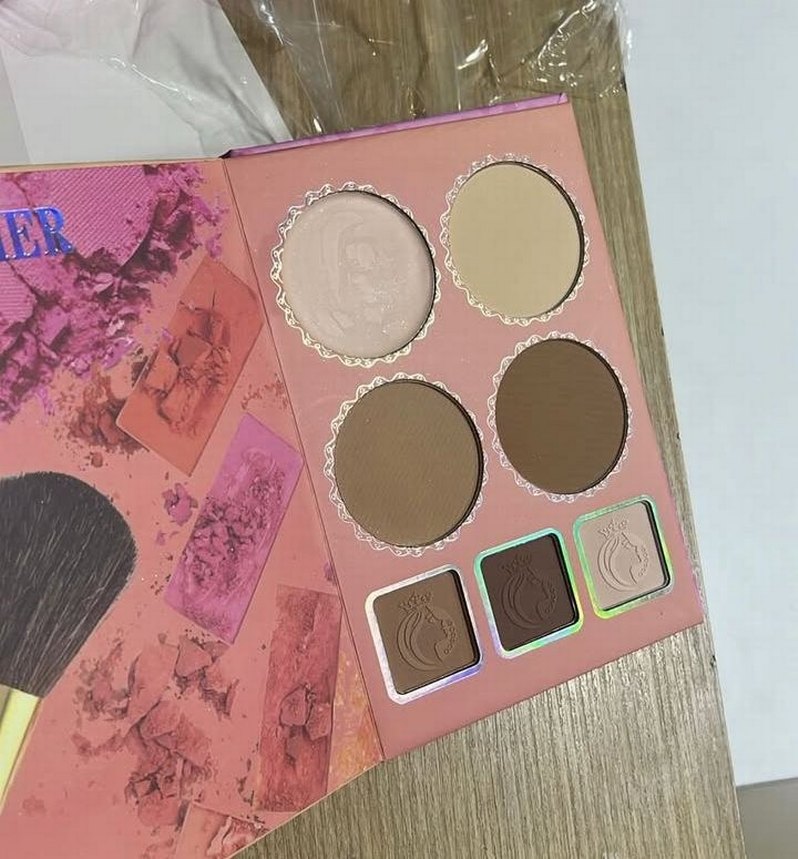 Mujgan Kontür, Allık ve Aydınlatıcı Far Paleti - Görsel 2