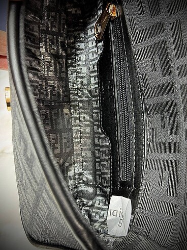 Fendi BAGUETTE SMALL
