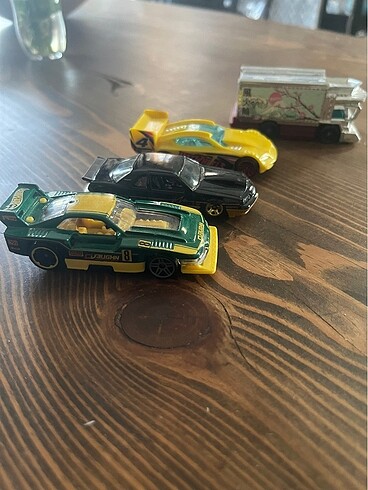 Hot wheels araba