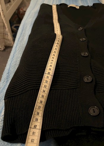 Siyah Düğmeli mudo Kadın Hırka - Görsel 4