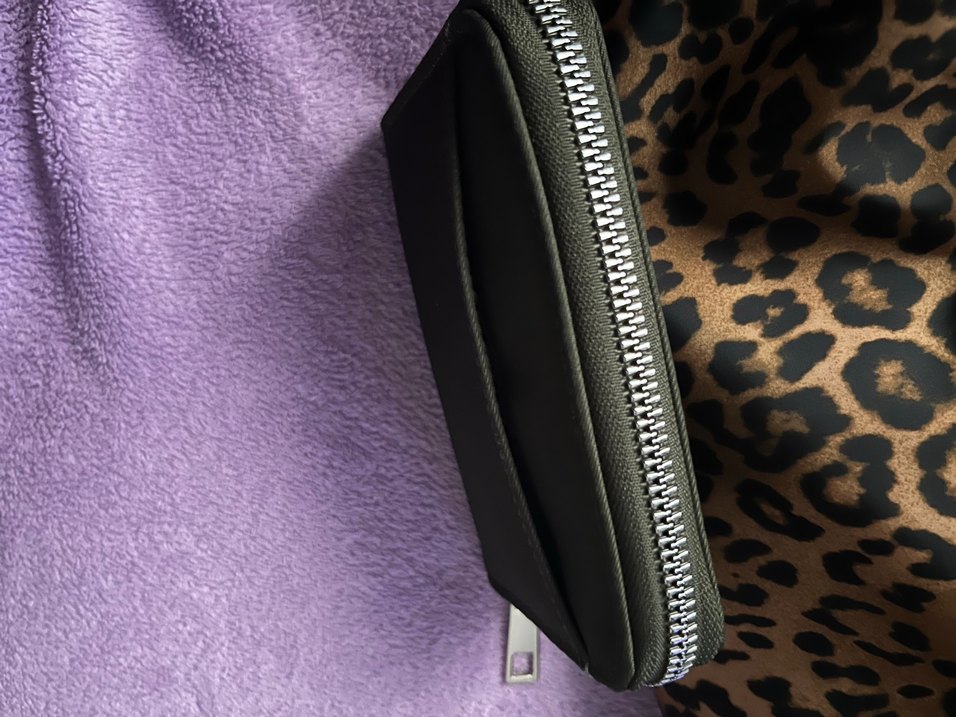 Koyu yeşil lefties cüzdan - Görsel 2