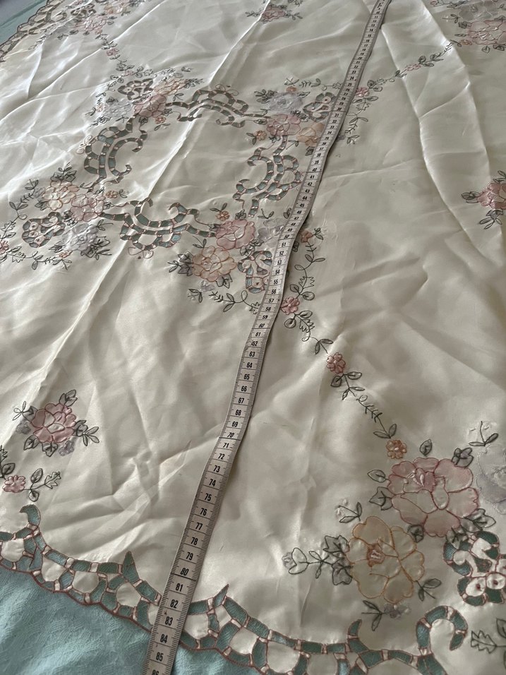 İşlemeli Bohem krem Masa Örtüsü - Görsel 2