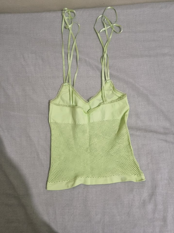 Yeşil Dantelli V Yaka İnce Askılı Atlet - Görsel 2