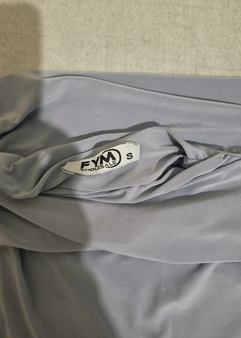 Gri Kolsuz Yüksek Yakalı Kadın Bluz - Görsel 3